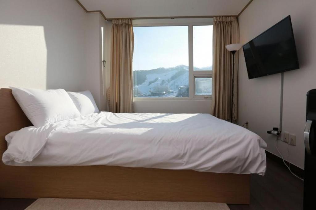 พย็องชาง เดอะ ไวท์วิว Hotel พยองซาง ภายนอก รูปภาพ