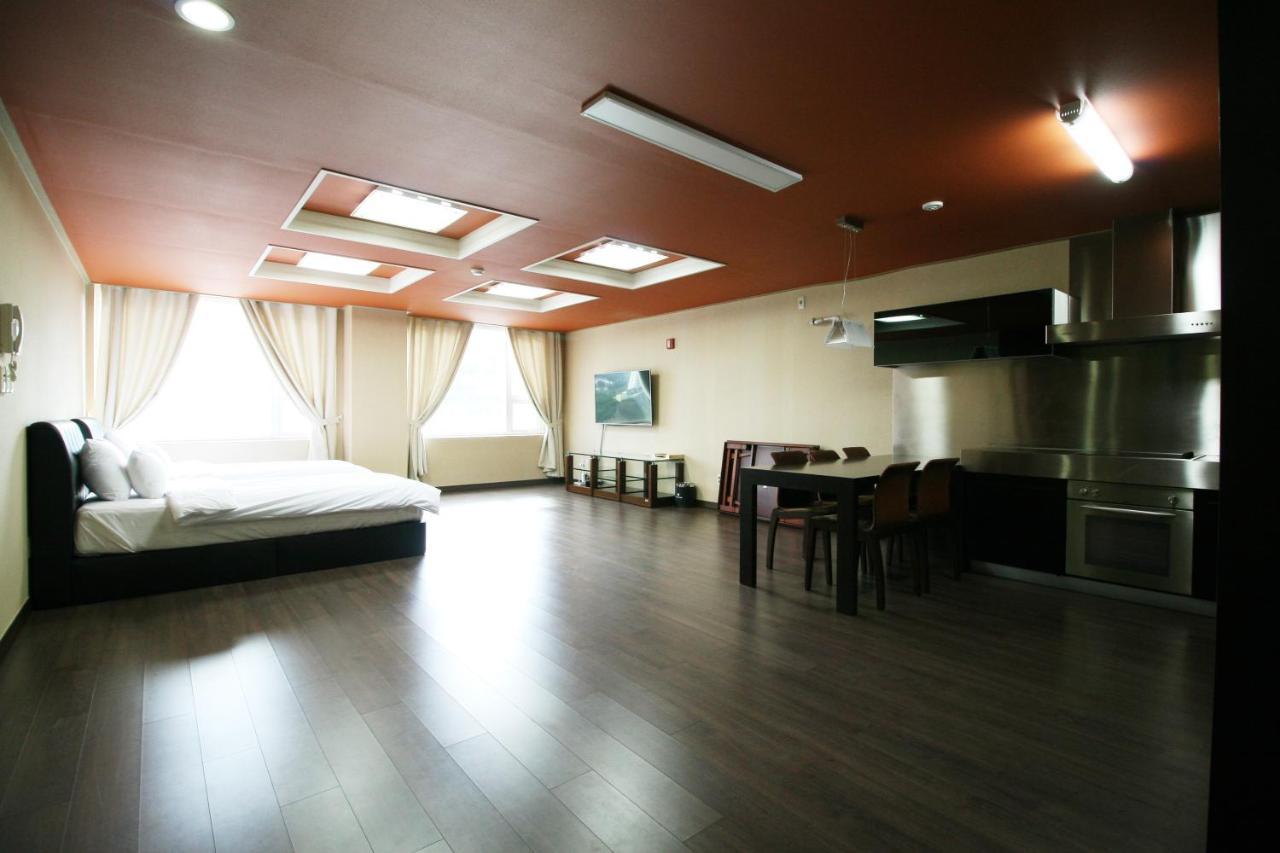 พย็องชาง เดอะ ไวท์วิว Hotel พยองซาง ภายนอก รูปภาพ