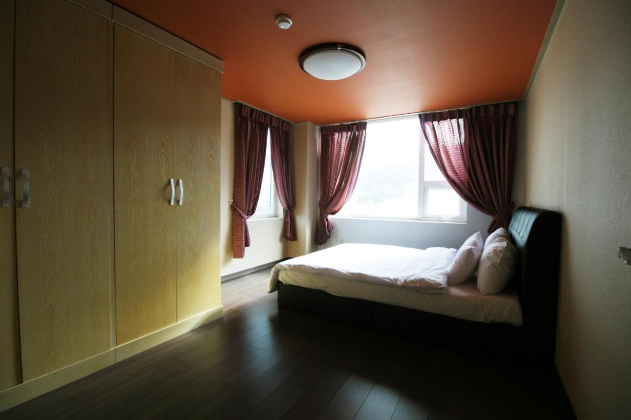 พย็องชาง เดอะ ไวท์วิว Hotel พยองซาง ภายนอก รูปภาพ