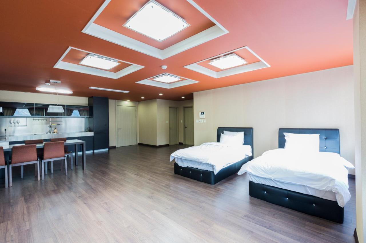 พย็องชาง เดอะ ไวท์วิว Hotel พยองซาง ภายนอก รูปภาพ