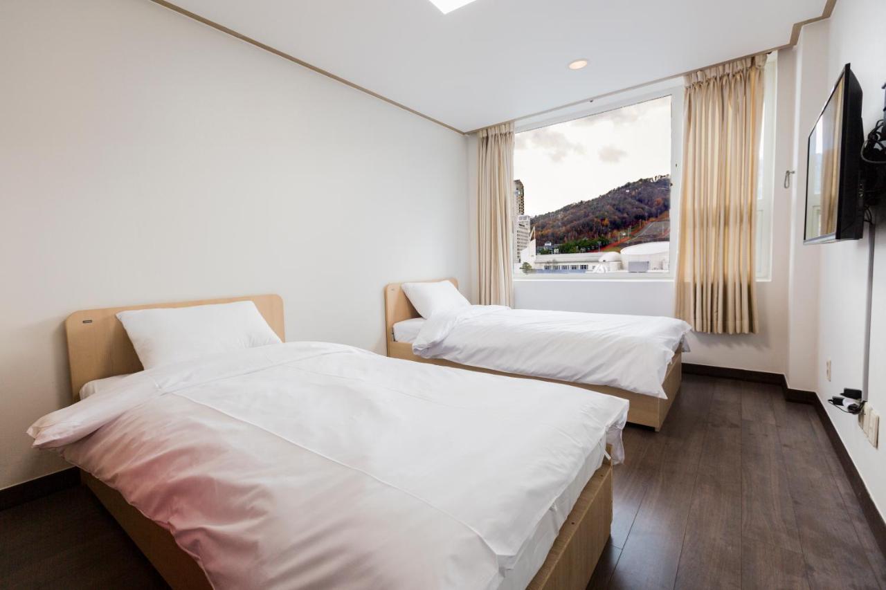 พย็องชาง เดอะ ไวท์วิว Hotel พยองซาง ภายนอก รูปภาพ